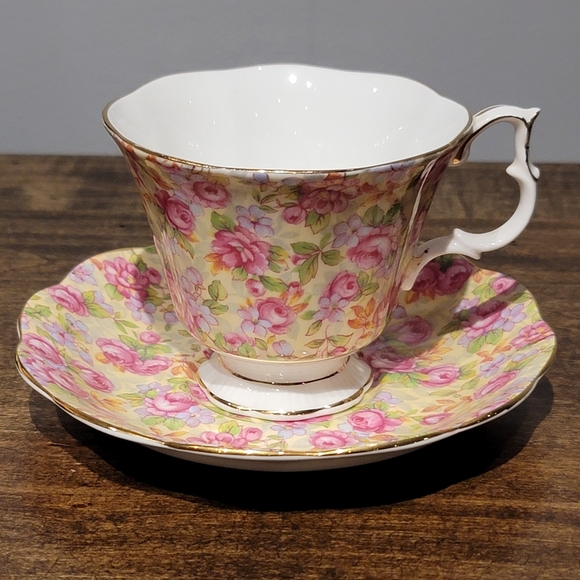 ROYAL ALBERT Teacup and Saucer Roses Yellow Fine Bone China - Picture 5 of 7